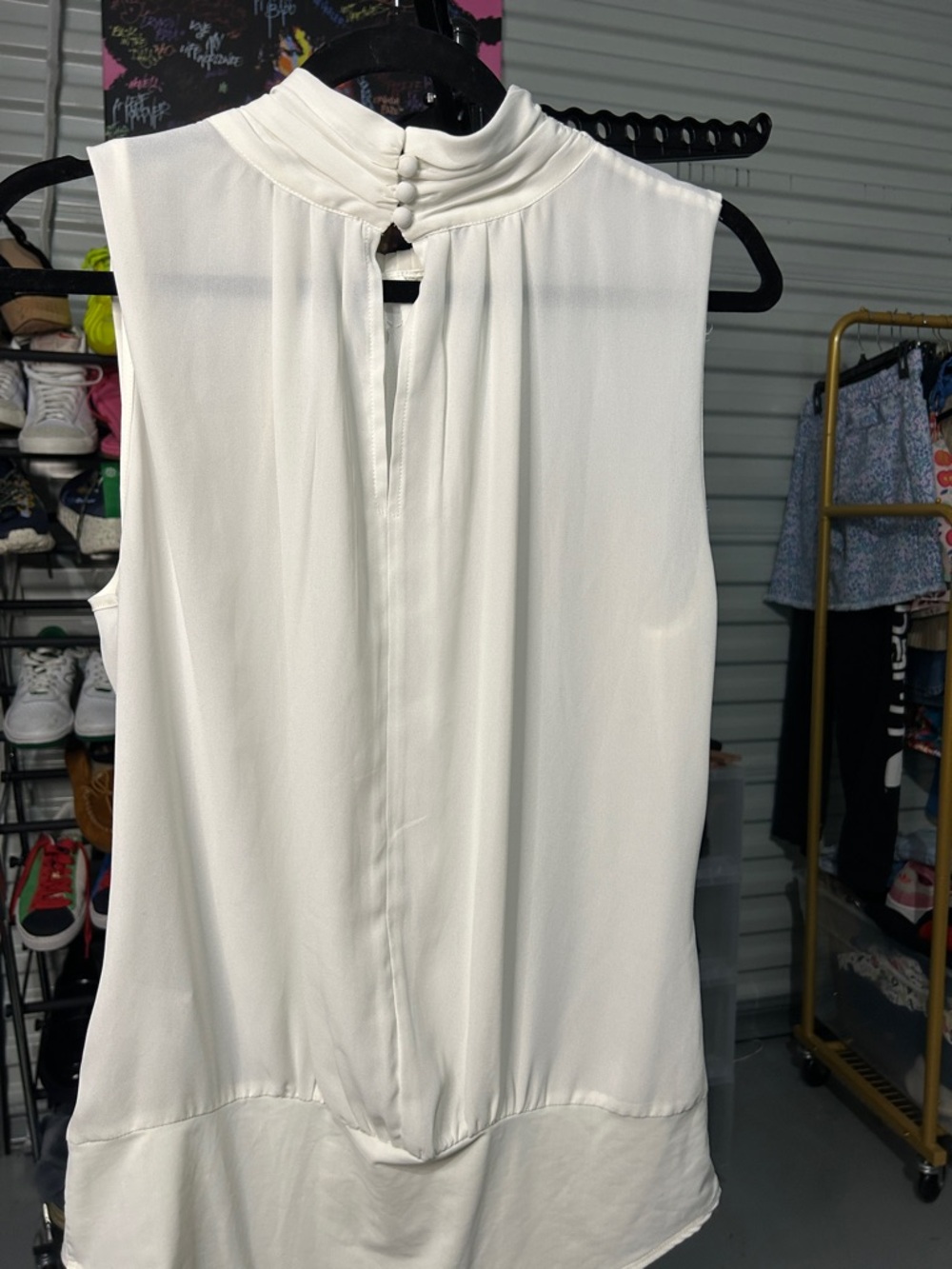 Badgley Mischka Cream Sleeveless Mock Neck Bodysuit size 12 - Picture 5 of 5